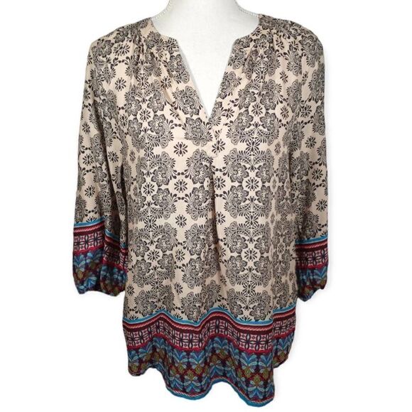 beachlunchlounge Tops - BEACH LUNCH LOUNGE BOHO-INSPIRED CREAM & BLUE BLOUSE SZ.S EUC